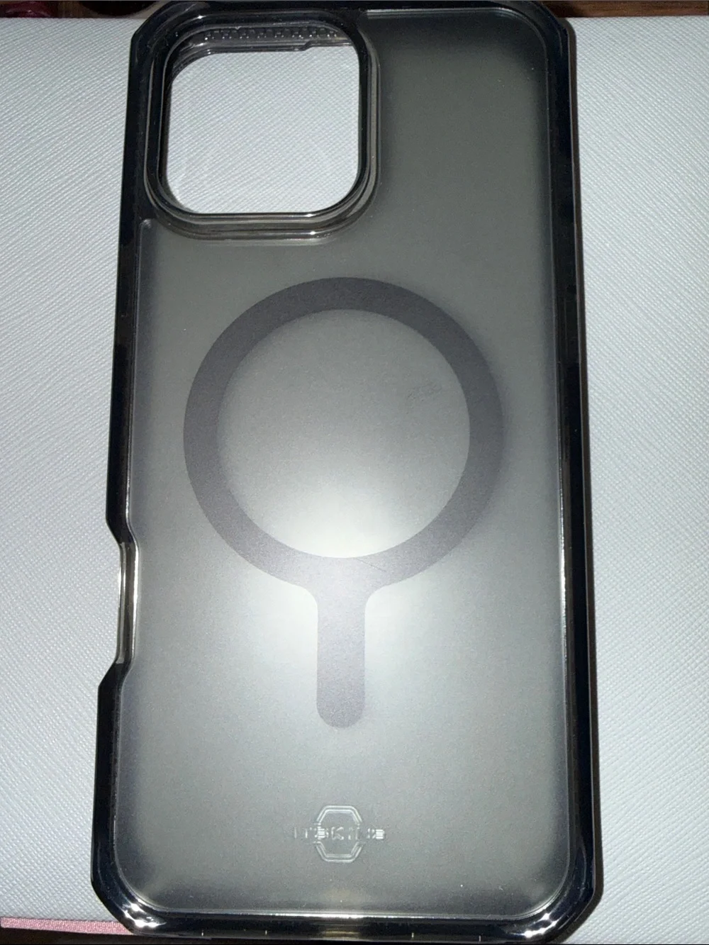 speck Clear Black MagSafe-Compatible Phone Case